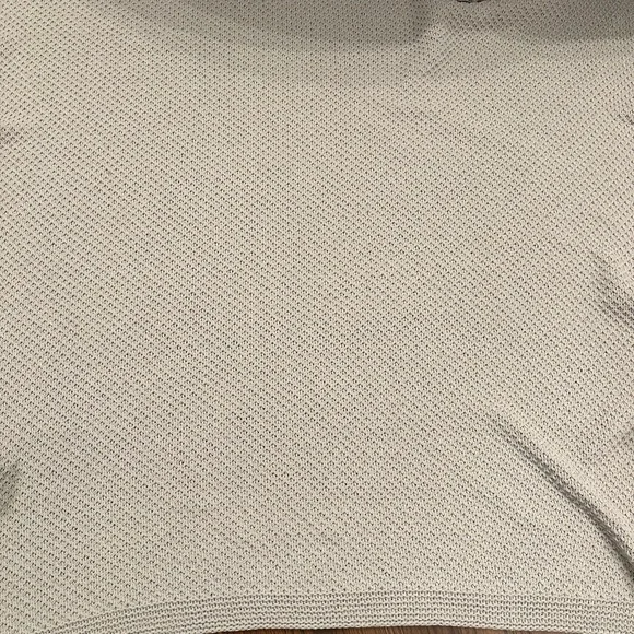 Pottery barn throw - Picture 4 of 5